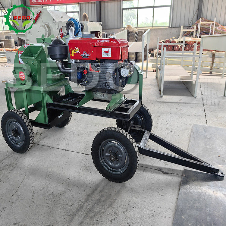 380V Portable Wood Sawdust Making Machine For Industrial