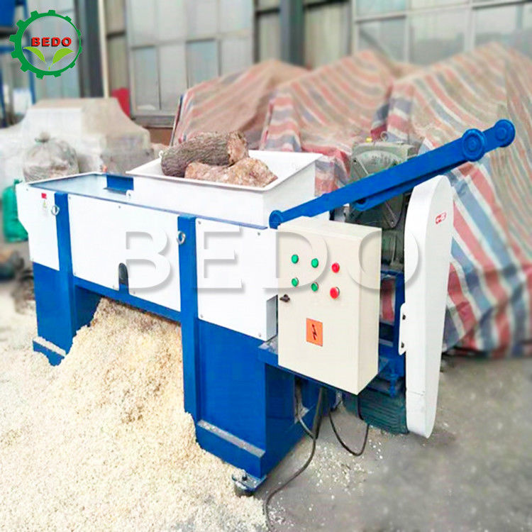 Automatische Houtsnipper Machine 7.5kw 3600r/Min Grote Capaciteit Productieapparatuur