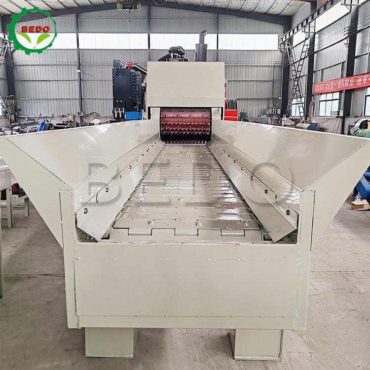 12-15t/h Biomassa met hoge capaciteit CE-gecertificeerd Houten Chipper Machine Industrieel Trommeltype Ontvezelmachinemateriaal