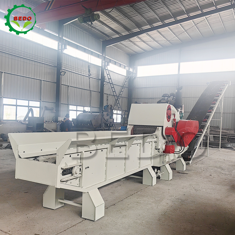 2pcs Blade Hydraulische motor Houtversnipper Machine Smooth Feed Conveyor Industrial Drum Type Shredder