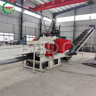 Diesel aangedreven 330 pk bosbouw hout kapper machine industriële heavy duty log shredder