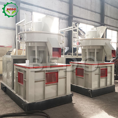 Roller 380V houtpelletmachine 1000kg/h 2400*1300*1600mm