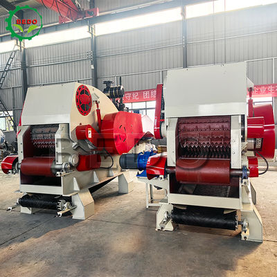 Krachtige 235 pk diesel motor capaciteit Houtversnipper voor grootschalige houtverwerking