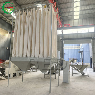 Industriële houtpoedermaakmachine met stofafscheider, laag geluidsniveau en fijnheid van 50-200 mesh